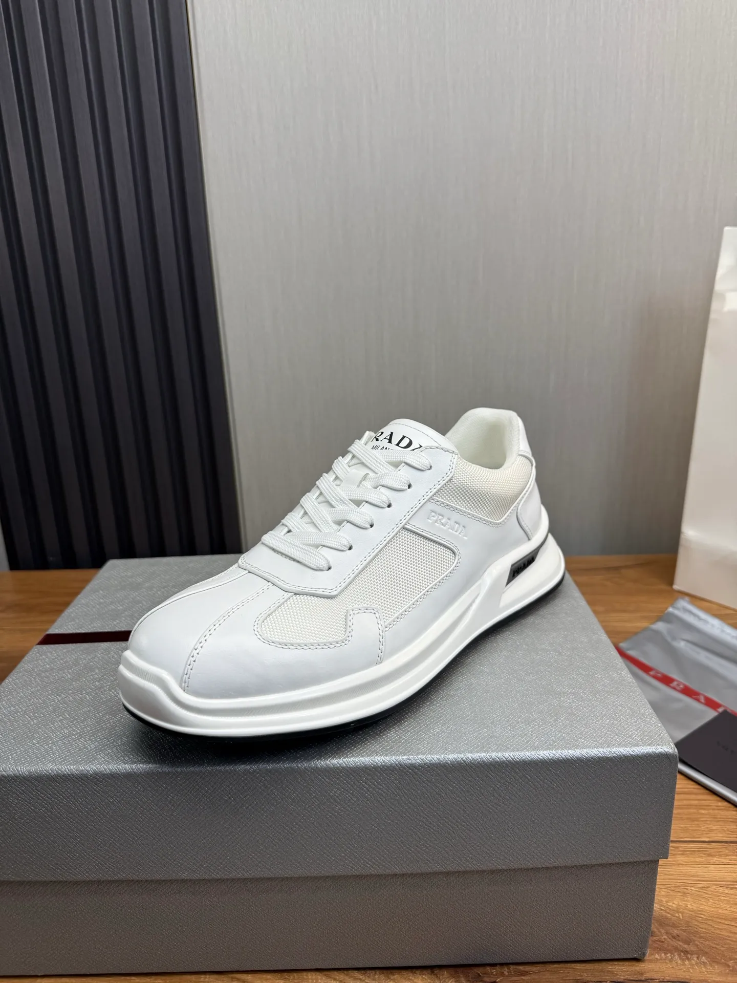 Men's shoes 💰600💰 [PRADA] Popular men's shoes shipped 👏Official website synchronized ⬆️Original cowhide fabric + cowhide lining, 1⃣️:1⃣️reproduction, original sole, 38-45 (45. Customized, non-refundable)
